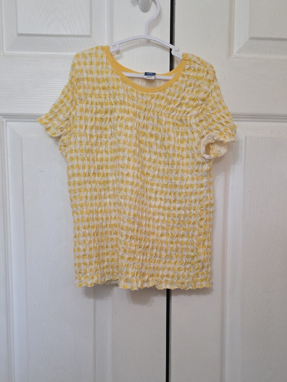 Old Navy Yellow Smocked Shirt Xl